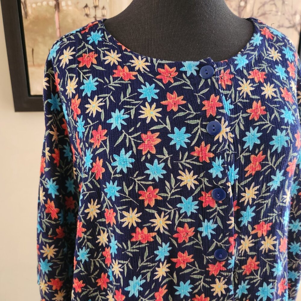 Vintage boxy floral blouse